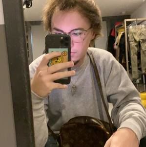 Meet your Posher, Evan